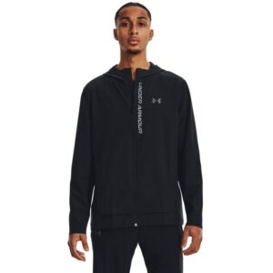 Under Armour Pánska bunda Outrun The Storm Jacket Black M Under Armour Pánska bunda Outrun The Storm Jacket Black M